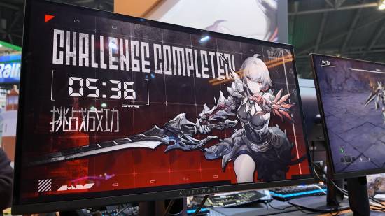 国产《无限机兵》试玩：新Boss雷电女剑士骑四臂异形