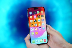 疯狂暗示囤货 库克：苹果暂时不考虑对iPhone等涨价